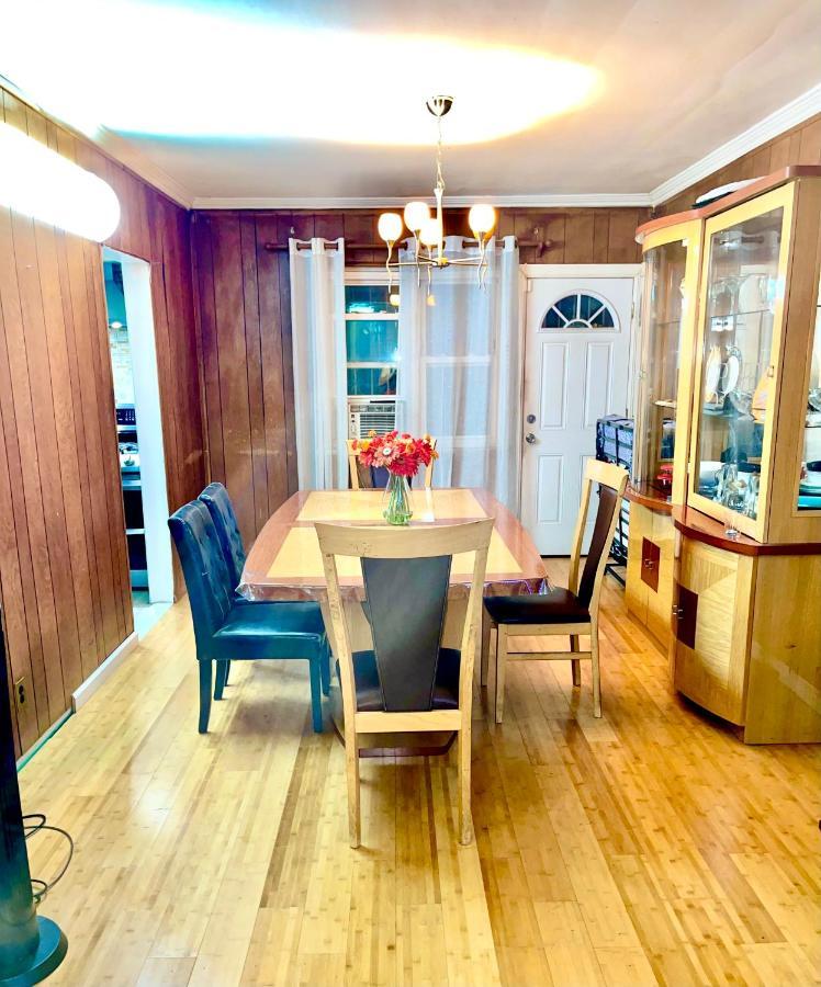 Lga Airport 3 Mins, 3 Bedroom Duplex House, Parking And Private Backyard, 9Mins Subway! Nueva York Exterior foto